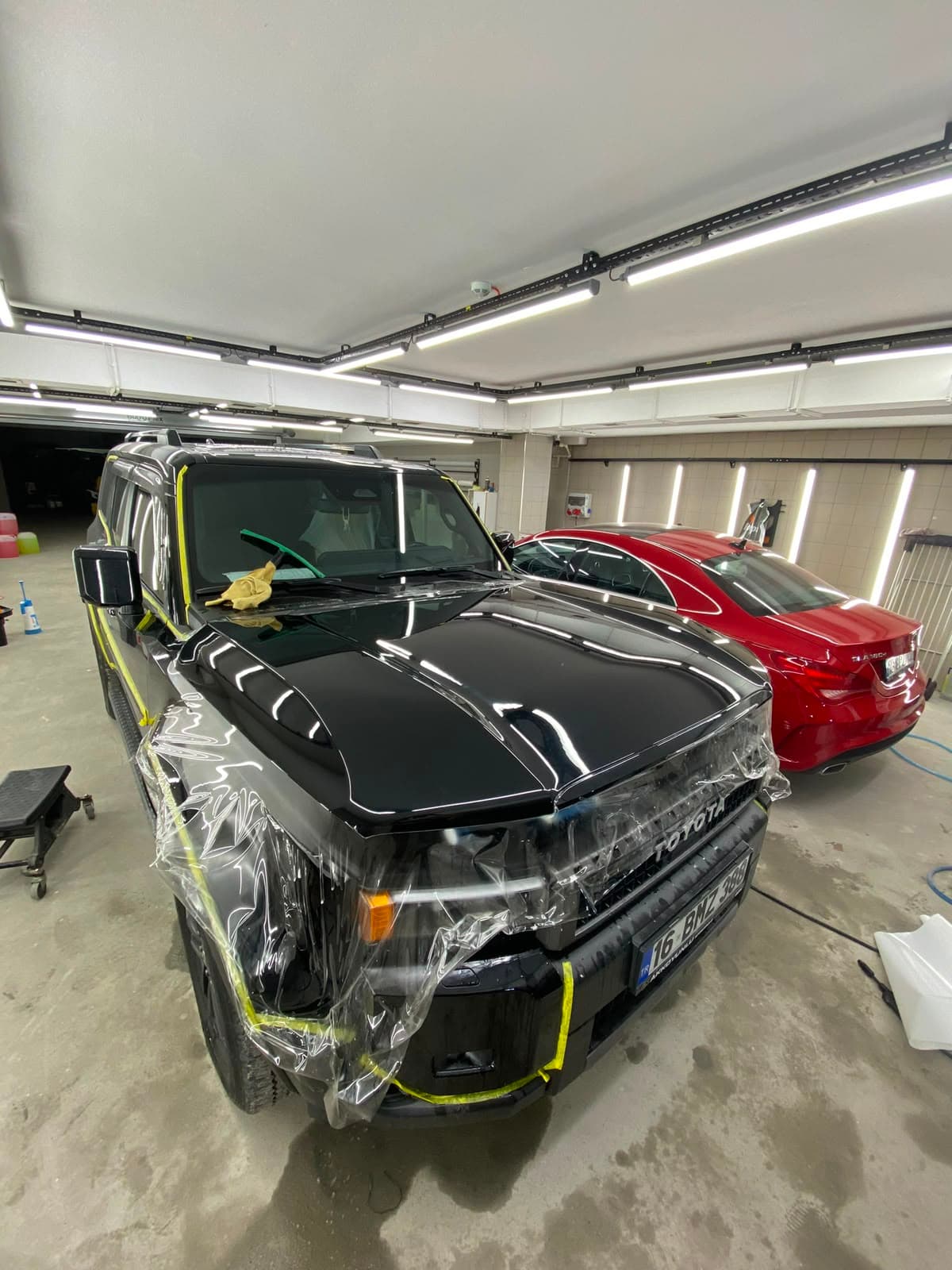 Toyota Land Cruiser Prado 250 ön bölge ve kaput PPF koruma montajı